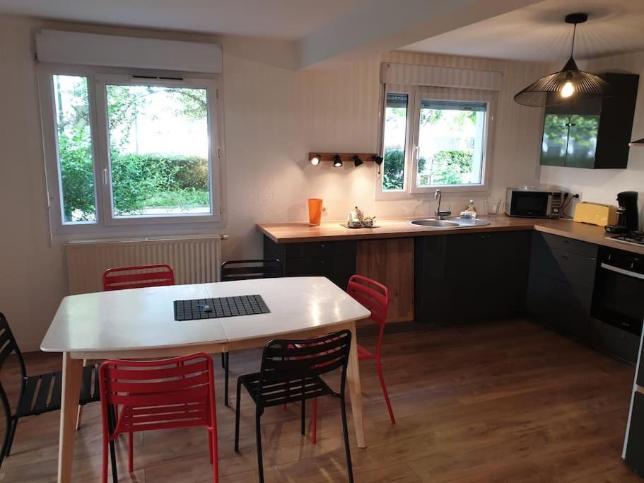 62 M2 Rez De Jardin, Terrasse , 6 Lits Et Parking Apartment Annecy Ngoại thất bức ảnh